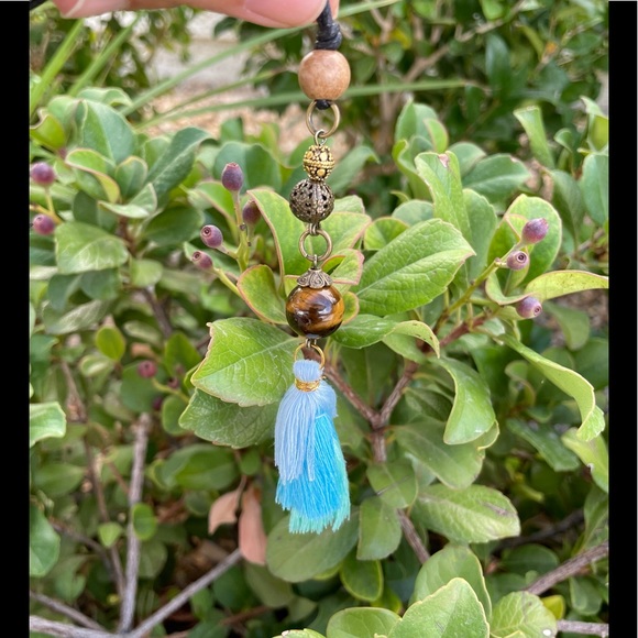 Tiger’s eye Necklaces - Picture 5 of 11